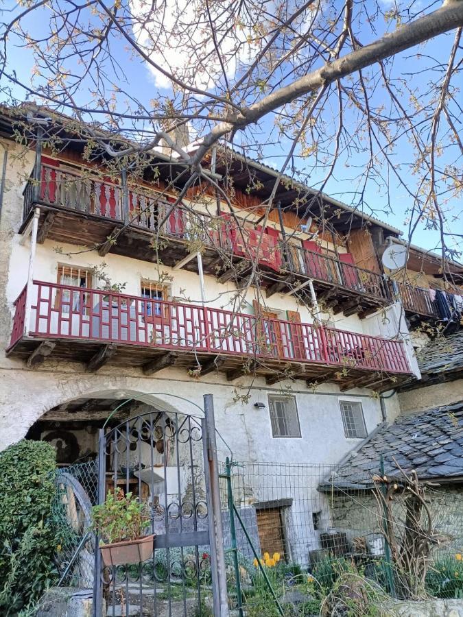 Maison Du Mont أَويستا المظهر الخارجي الصورة